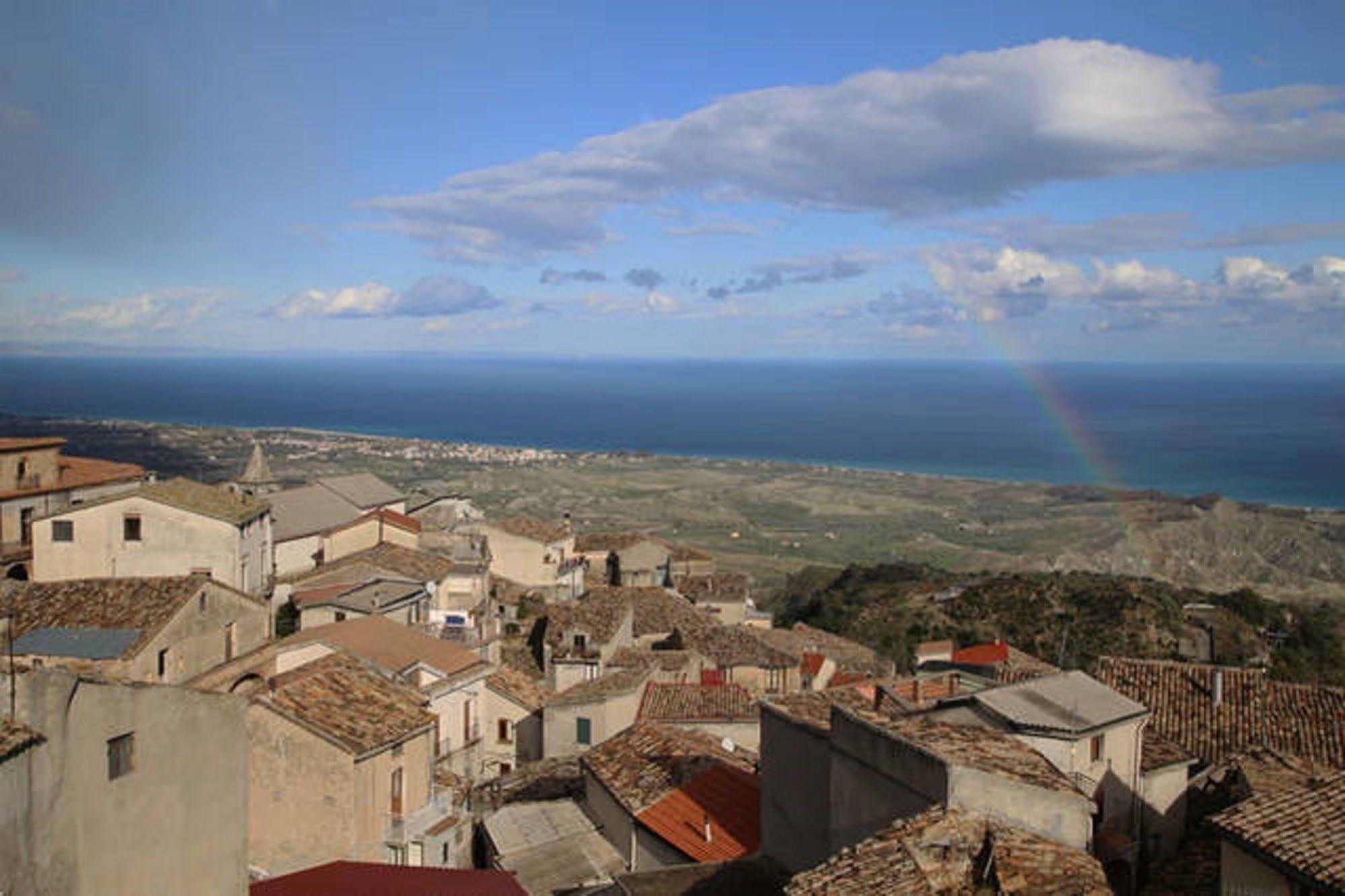 Perla Del Borgo Appartement Santa Caterina dello Ionio Buitenkant foto